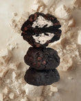 Load image into Gallery viewer, Chocolate Cookies 'N Cream Cookie
